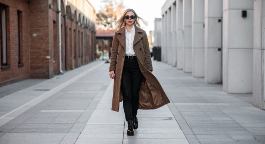 Winter Street Style: Warm But Still Sharp