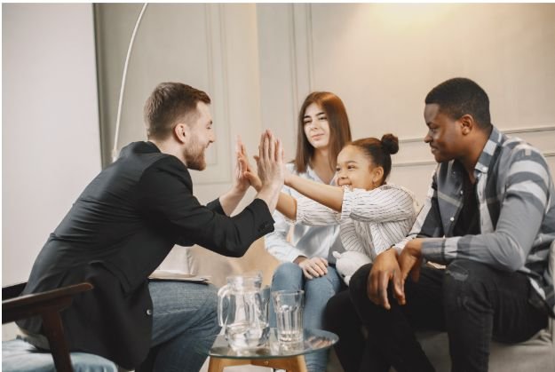 How to Improve Communication in Family Life